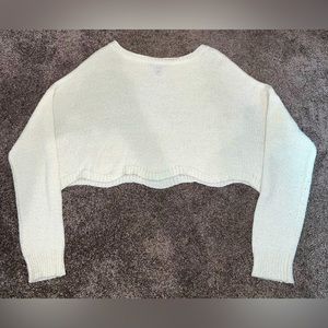 Tight Knit Scalloped Cropped Sweater